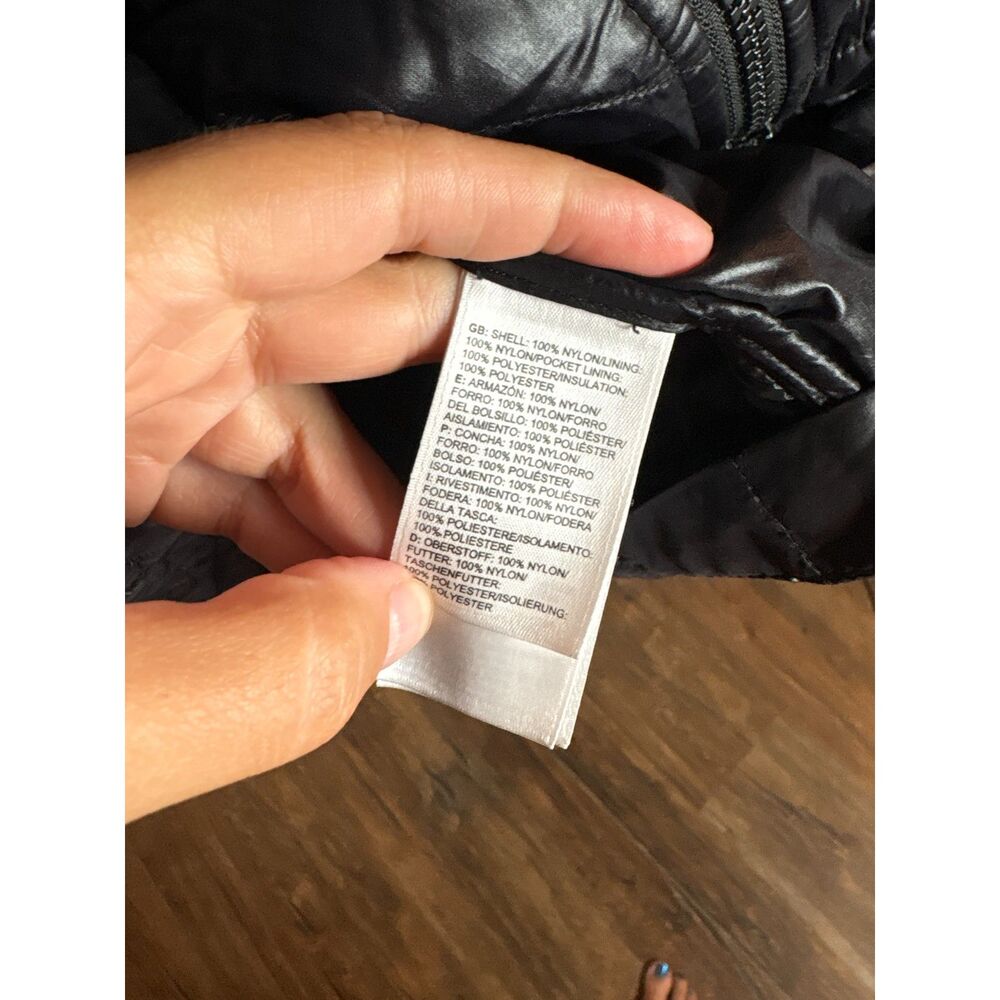The North Face Women's Thermoball Hooded Parka in TNF Black - Picture 3 of 5